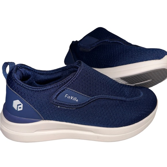 Fitville Diabetic Shoes 9.5 Extra Wide Velcro Top slip on for swollen feet - Picture 1 of 10
